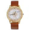 Wood Retro Man Women Watches Casual Watchs Vintage Wood Wrostwatches مع جلود حزام كوارتز ساعات العمل