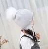 Gorro de bebé de otoño e invierno, gorro tejido con bolas de pelo para hombre y mujer, gorro con cierre de perlas, gorro cálido y encantador para padres e hijos, marea EEA205