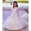 Nya pärlor Tiered kjolar Flower Girls Dresses Lace Appliqued Little Kids First Communion Dress Bow Sash Pageant Ball Gowns