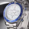Neue Edelstahl Top Luxus Mode Herren Armbanduhren Designer Beliebte Quarzuhr Sport Militär Herren Uhren Reloj Muje