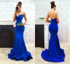 Sexig Flowy Long Royal Blue Afton Klänningar Mermaid Sweetheart Backless Lång Cascading Ruffles Prom Kappor Särskilda tillfällen Klänning