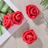 50pcs 로트 7cm PE 폼 장미 인공 꽃 머리 DIY 화환 결혼식 이벤트 장식 장식 홈 정원 장식 용품