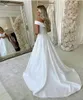 Sexy barato simples e elegante do ombro A Linha do casamento Vestidos Off plissados ​​de cetim vestidos de noiva Trem da varredura Vestido de Noiva Vestidos de Noiva