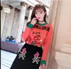 Fashion-End Dark Różowy Niewidomy Dla Miłości Pullover Kobiety Brande Seri Style Koraliki Kryształy Dzianie Kobiet Swetry Swetry Styl Swetry 110132