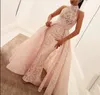 Zuhair Murad Вечерние Платья 2019 Рукавов Розовый Кружева Высокая Шея Вечерние Платья Съемный Поезд Театрализованное Знаменитости Арабские Платья Выпускного Вечера