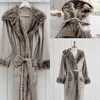 Skromne kobiety PotteryBarn Sleepwear Kobiety Szlafrok Faux Fur Satyna Długi Rękaw Płaszcz Ribbon Sash Robe Prom Druhna Shawel