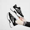 Hoge kwaliteit vrouwen loopschoenen drievoudig wit zwart grijs mesh comfortabel ademend sport ontwerper sneakers maat 35-40