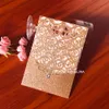 2020 Rose Gold Glittery Laser Cut Wedding Party Inbjudningar med Diamond Shining Dinner Inbjuder anpassad tryckning Quinceanera CA3978137