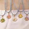 2020 Bohemian Cute Daisy Bee Charms Pendant Halsband för kvinnor Gilrs Sunflower Friendship Halsband Mode Smycken