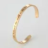 Ella creía que podía, así que lo hizo Inspirational Cuff Bangle 316L Acero inoxidable simple Carta Pulseras abiertas Para mujeres Hombres Joyería de moda