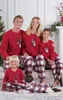 Boże Narodzenie Rodzina Pajama Zestaw Święta Śpiąca Rodzinna odzież nocna Santa Claus Topy Plaids Pants7527385