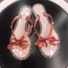Kadın jöle terlik bling pvc sandalet kadın perçin flip floplar yaz plaj ayakkabıları flats6747069