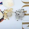 Mode-Nouvelle Haute Quailty Mode Strass Animal Broche Bijoux Belle Alliage Abeille Broches Broches Accessoires Pour Femmes A601