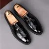 Fashion Brand Men's Business Dress Brogue Tassels Wedding Party Retro Leather Black White Red Round Toe Oxford Shoes S225