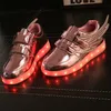 Niños Led Zapatos Bebé Niños Casual Alas Zapatos Colorido Brillante Bebé Niños y Niñas Zapatillas deportivas USB Carga LED Iluminar zapatos