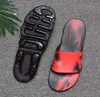 Модная подушка тапочка Случайные мужские тапочки Стильный дизайн Leisure Summer Outdoor Beach Sandals Красный черный белый для мужского высококачественного качества