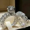 Najwyższa jakość Cyrkon Zaręczyny Zestaw Ślubny Pierścień Bling Bling Rhinestone Bridal Ring Gift for Love Para Najwyższej jakości