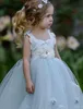 손으로 결혼식을 위해 꽃 파는 소녀 드레스를 만들 플로어 길이 레이스 키즈 볼 가운 정식의 민소매 소녀의 미인 드레스