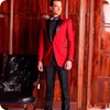 Classic Style One Button Red Groom Tuxedos Peak Lapel Mężczyźni Garnitury Wedding / Prom / Dinner Best Man Blazer (kurtka + spodnie + krawat) W304