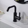 Messing Basin Sink Mixer Tap Dek Gemonteerd Enkele Handvat Swivel Geborsteld Goud Of Matte Zwarte Badkamer Wastafel Mixing Kraan