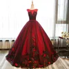 2021 New Black Red Prom Quinceanera 드레스 손으로 만든 꽃 3d 꽃 applique pleated beatu 달콤한 16 드레스 Vestidos de party deene gown