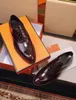 Clássicos de luxo Oxfords Dos Homens de Negócios Gommino Vestido Ocasional Sapatos de Festa Cowskin Lace Up Bombas de Casamento Preto Size38-45