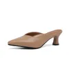 Mula para mujeres mulas resbalada en tacones de gatito sandalias de punta puntiagudas zapatos causales3630087