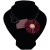 Trouvez-moi nouvelle mode grandes fleurs collier en tissu collier ras du cou pendentifs Vintage acrylique Maxi déclaration collier femmes bijoux