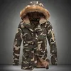 L16 Mode Vinter Jacka Män Camouflage Parkas Män Militärrockar Man Tjockad Bomull-Vadderade Jackor Med Fur Hood Plus Storlek 5XL