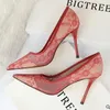 2019 Zwart Kant Hoge Hak Eden Hak Trouwschoenen Voor Bruid Stiletto Rode Onderkant Vrouwen Designer Hakken Puntschoen 12 Cm Bruids Sho263k