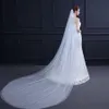 Zwei Schichten 3 Meter langer Hochzeitsschleier Weißer Elfenbein-Brautschleier Passen Sie den neuen Hochzeitsschleier mit Comb332s an