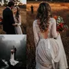 2022 Bohemian Wedding Gowns With Long Sleeve Sexy V Neck Lace Sweep Train Beach Boho Country Bridal Gowns Plus Size robe de mariee