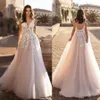 Graceful V Neck Beach Bröllopsklänningar Backless 3D Floral Bridal Gowns Appliqued Lace Tulle Vestido de Novia Plus Storlek