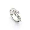 Masowa marka biżuterii Mężczyźni / kobiety pełne cz diamentowy wąż wąż srebrny koloru pierścienie Pierście