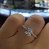 Sparkling 925 Srebrny pierścień w 14K Złotym Złotym Białym niebieskim szafirowym Sapphire Diamentowe zaręczyny Bridal Wedding Pierścienie Biżuterii 265V