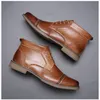Neue Markendesigner Männer Business-Kleidung Schuhe top echte Leder Art und Weise beiläufige Hochzeitsschuhe Manturnschuhe