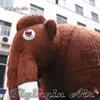 Fofo grande grande marrom inflável gigantesco performance de parada de desenho animado animal mascote a ar soprar balão de elefante de pelúcia com presas longas para o evento