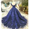 2019 Abiti da ballo di lusso con spalle scoperte in pizzo con maniche corte 3D Applique con perline aperto sul retro Abito da sera con lacci Abito formale da donna costoso