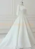 2020 proste satynowe sukienki 3/4 długie rękawy Bow koronki z tyłu Katedralna suknia ślubna