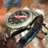 Orologio da polso promozionale da uomo Orologi con quadrante nero Orologio con coperchio della cassa in acciaio inossidabile argento Orologio con diamanti a quattro angoli Automatico M2628