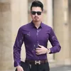 Camisas sport del Nuevo Modelo de ropa de moda de la blusa de los hombres negro púrpura camisa de manga larga sociales Hawai camisa de los hombres
