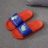 sommar kvinnor män pvc badrum tofflor anti slip inomhus mode skor tjejer pojkar barn flip flops hem designers tofflor