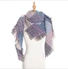 Écharpes à carreaux Châle Grille Surdimensionné Gland Wraps Treillis Triangle Cou Écharpe De Mode À Franges Pashmina Hiver Foulard Couvertures TLZYQ1420