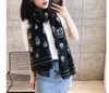 2019 Fashionable and beautiful women four seasons silk scarf brand letter flower design scarf shawl size 18090cm scarf5332283