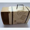 50 шт. уникальный дорожный багажник, коробка конфет с крафт-бумагой, чемодан, подарочная бирка, деревенские свадебные сувениры и подарки, свадебные сувениры Favour7209467