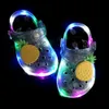 LED kinderen gat schoenen zomer sandalen pvc uitgehold de jongen meisje ademende kinderen schoffel