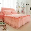 Katoenen kant meisjes prinses beddengoed sets blauw roze beige paarse bed rok set bed spreiding koning / queen / volledige dubbele maat kussenslopen