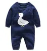 Baby kläder toddler cartoon anka rompers nyfödda vinter stickade onesies barn bomull knappar jumpsuits ins bodysuits overalls czyq3538