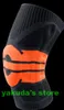 Sport genouillères Basketball genou Brace genou compression support tampon de ressort de basket-ball Tricoté compression élastique genou manches Sports Soccer