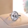 Anelli di fidanzamento per donna alla moda Anello con diamante CZ grande colore argento per ragazze Donne per matrimonio festa Bel regalo